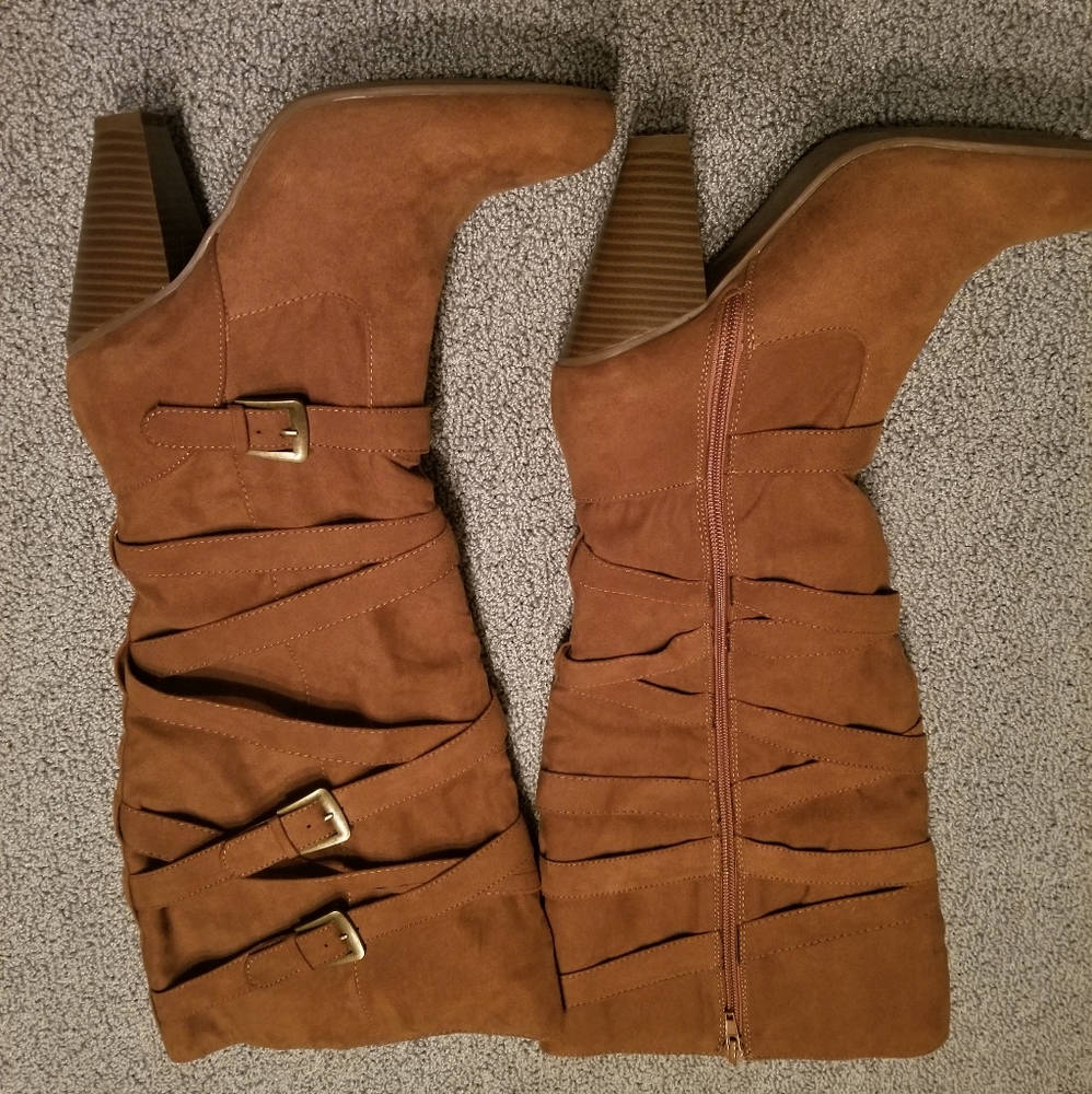 Cognac heeled boots